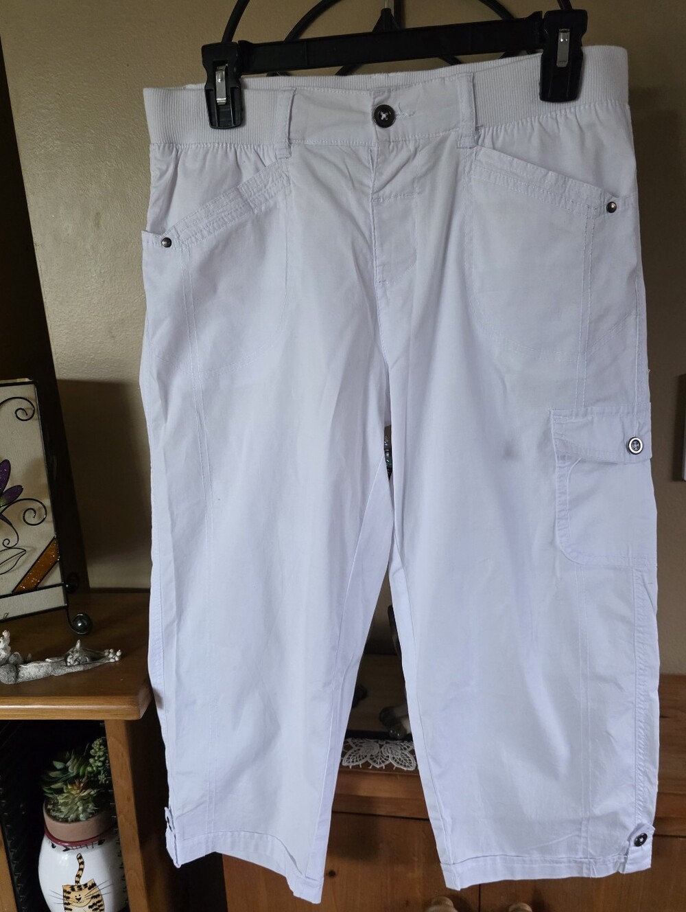 Ladies White Cargo Capri Cotton Lightweight Pants Size S